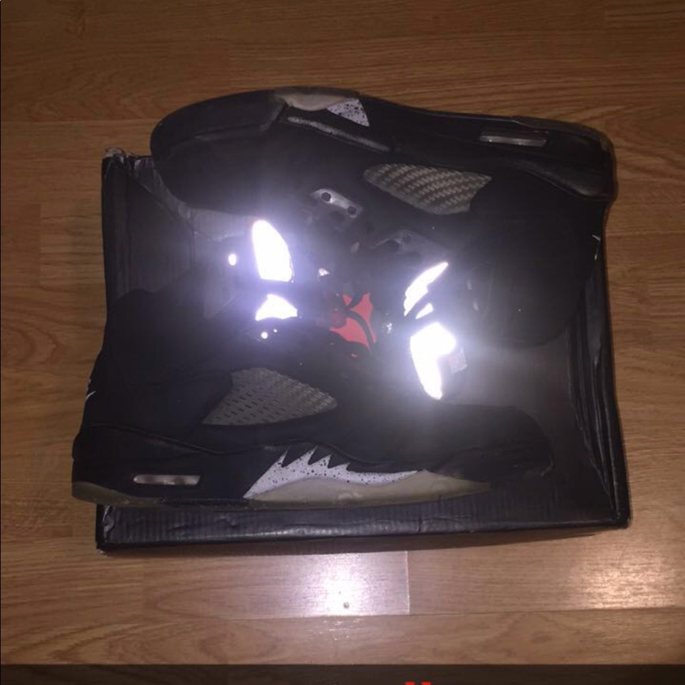 Air Jordan metallic 5s